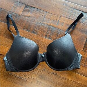 Victoria's Secret Shimmery Black Padded T-Shirt Bra